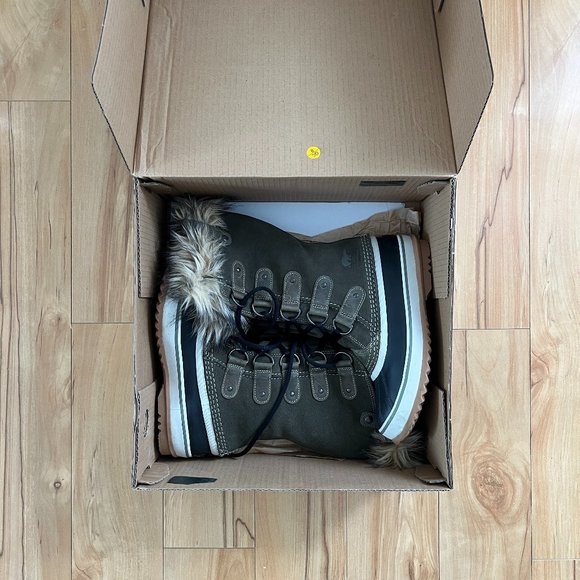 Sorel Boots Joan Of Arctic Green Nori Suede Waterproof Faux Fur Tall Snow Size 6 - Picture 2 of 15